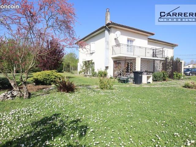 Maison 9 pièces 223 m²