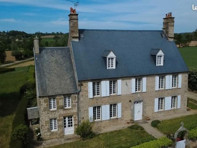 Maison 9 pièces 223 m²
