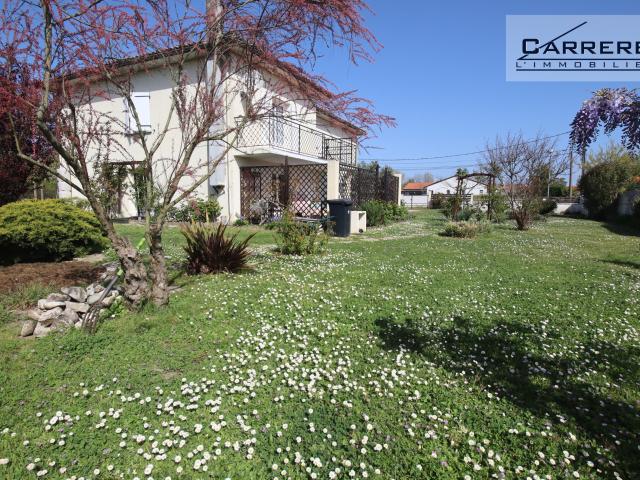 Maison 9 pièces 223 m²