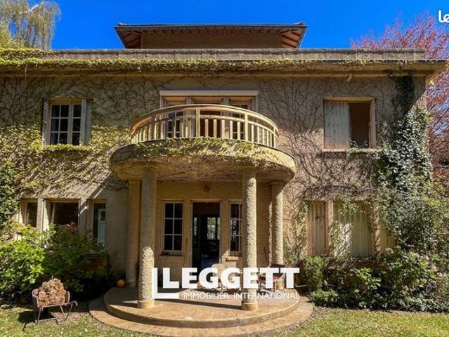 Maison 9 pièces 223 m²
