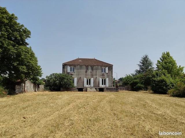 Maison 9 pièces 223 m²
