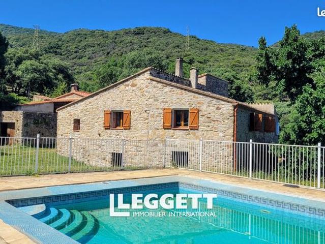 Maison 9 pièces 235 m²