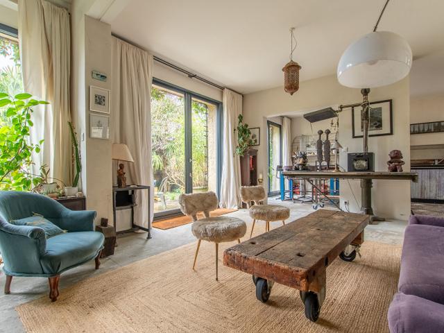 Maison 9 pièces 235 m²