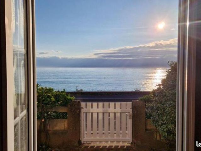 Maison 9 pièces 235 m²