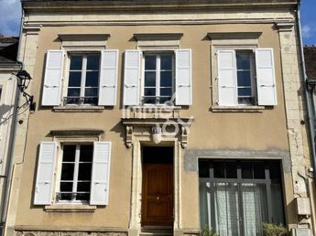 Maison 9 pièces 235 m²