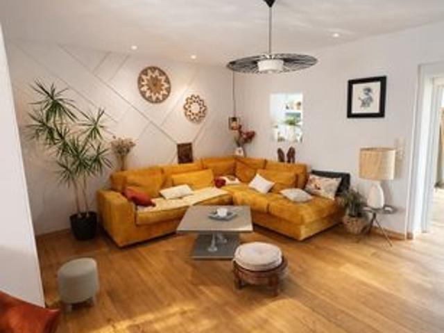 Maison 9 pièces 236 m²