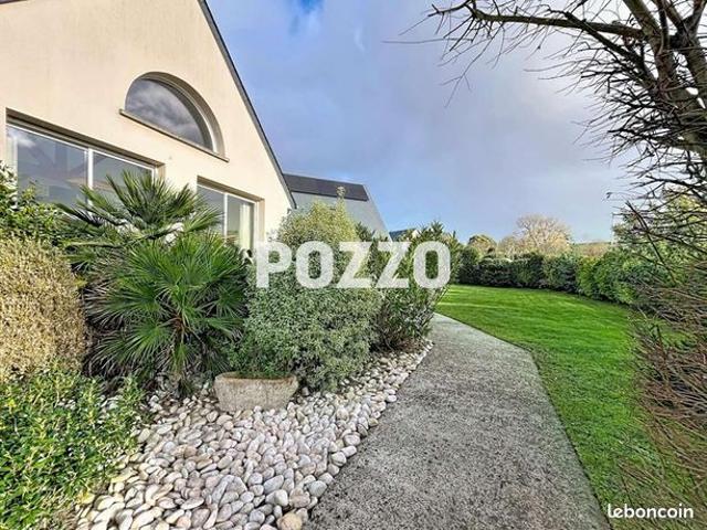 Maison 9 pièces 237 m²