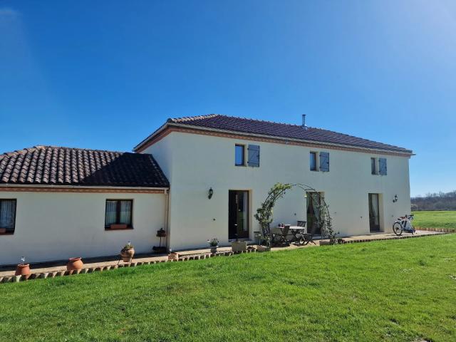 Maison 9 pièces 230 m²