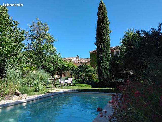 Maison 9 pièces 230 m²