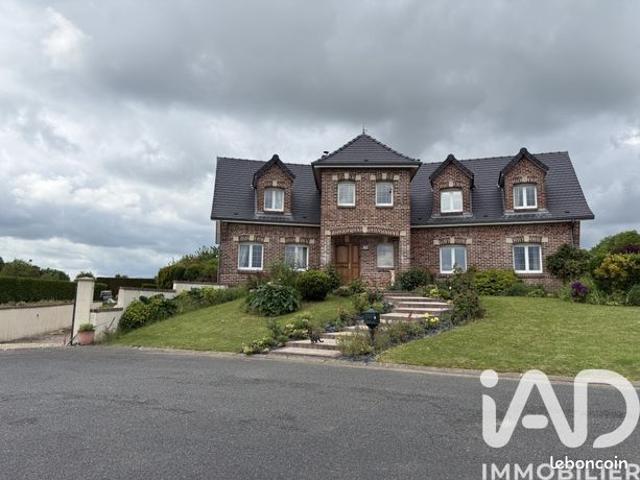 Maison 9 pièces 230 m²