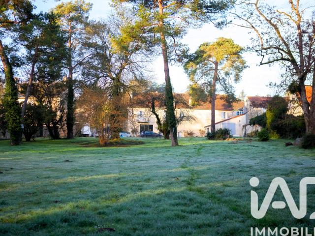 Maison 9 pièces 230 m²