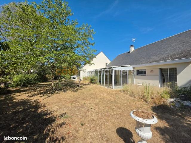 Maison 9 pièces 230 m²