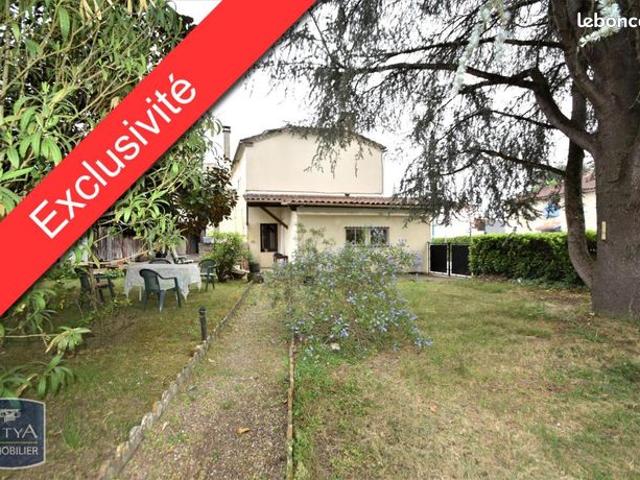 Maison 9 pièces 230 m²
