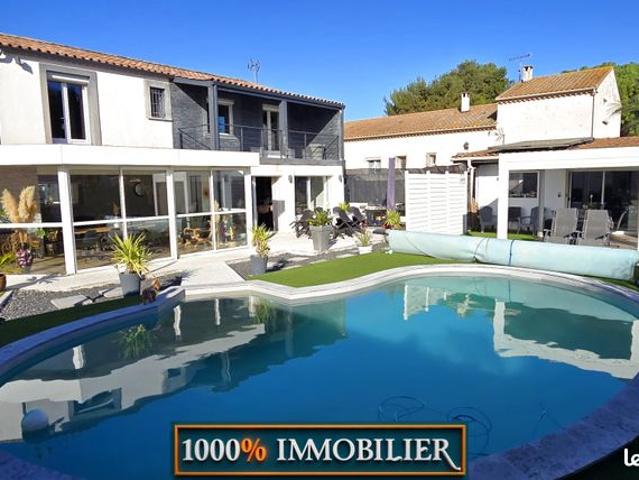 Maison 9 pièces 230 m²