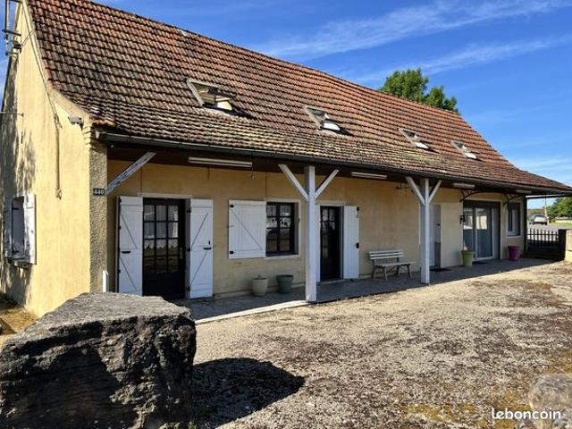Maison 9 pièces 230 m²