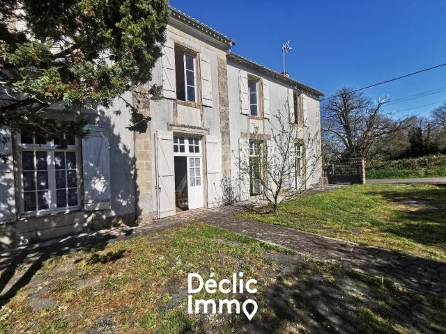Maison 9 pièces 230 m²