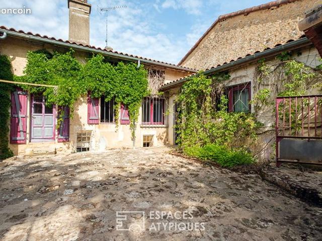 Maison 9 pièces 230 m²