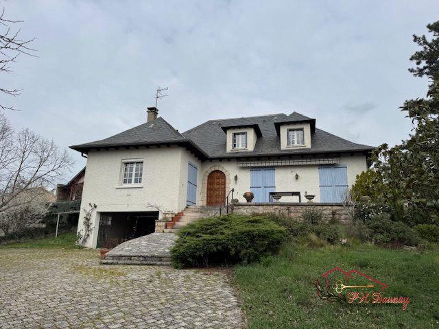 Maison 9 pièces 231 m²