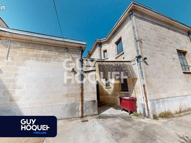 Maison 9 pièces 231 m²