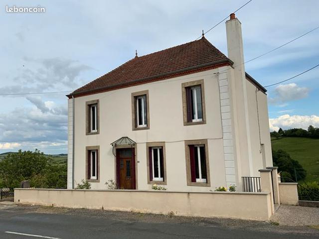 Maison 9 pièces 231 m²