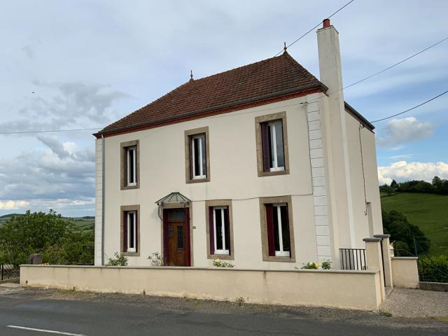Maison 9 pièces 231 m²