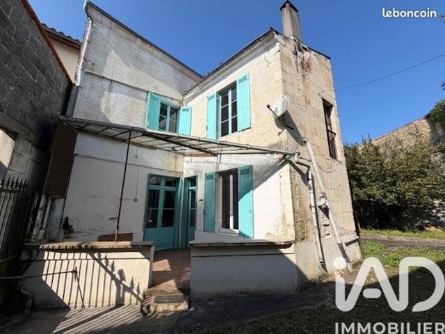 Maison 9 pièces 232 m²