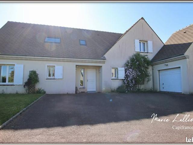 Maison 9 pièces 232 m²