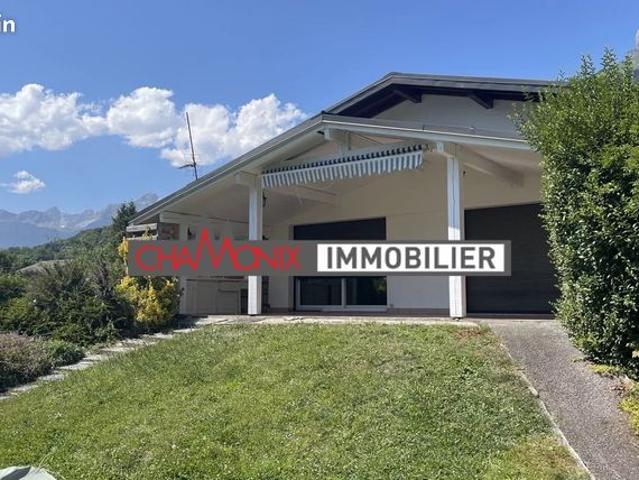 Maison 9 pièces 233 m²