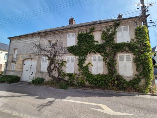 Maison 9 pièces 233 m²
