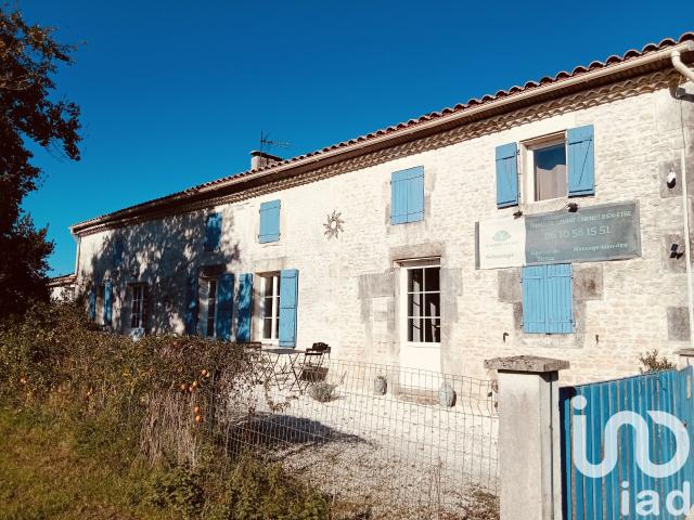 Maison 9 pièces 244 m²