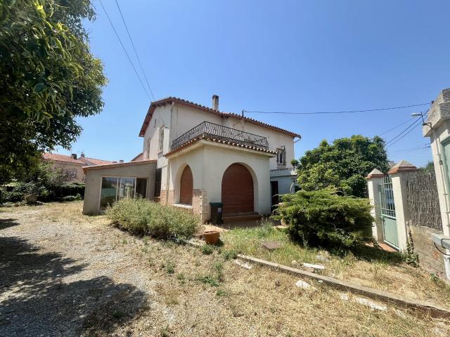 Maison 9 pièces 246 m²