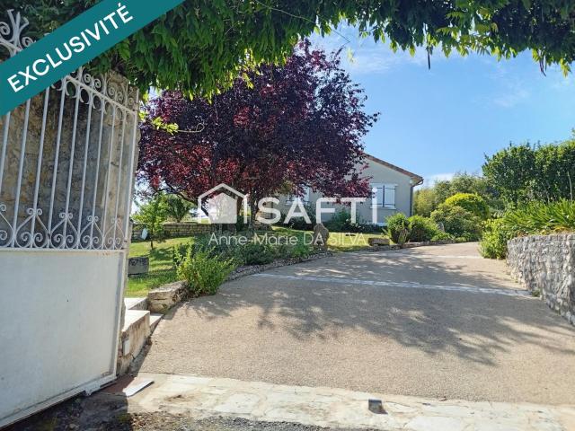 Maison 9 pièces 246 m²