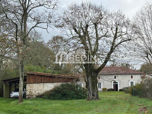 Maison 9 pièces 246 m²