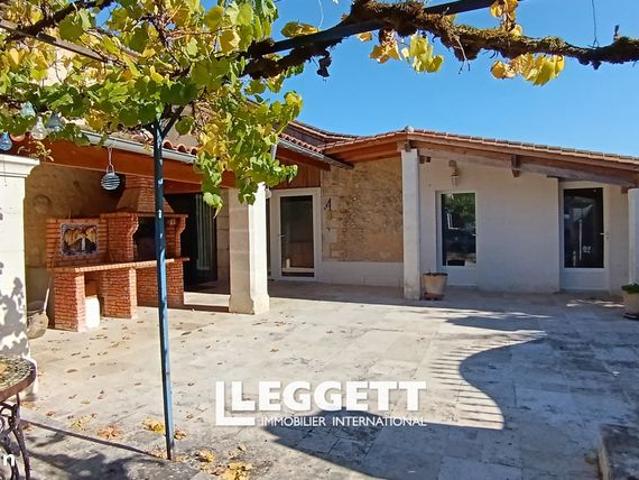 Maison 9 pièces 240 m²