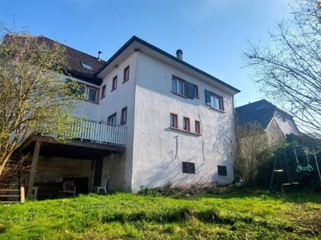 Maison 9 pièces 240 m²