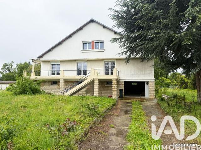 Maison 9 pièces 240 m²