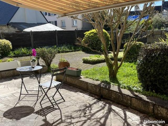 Maison 9 pièces 241 m²