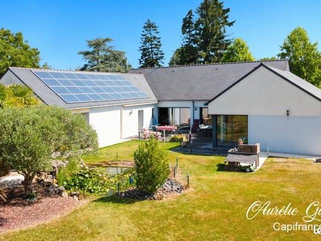 Maison 9 pièces 254 m²