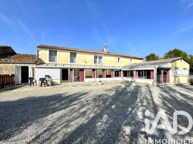 Maison 9 pièces 254 m²