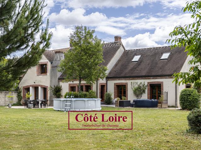 Maison 9 pièces 254 m²