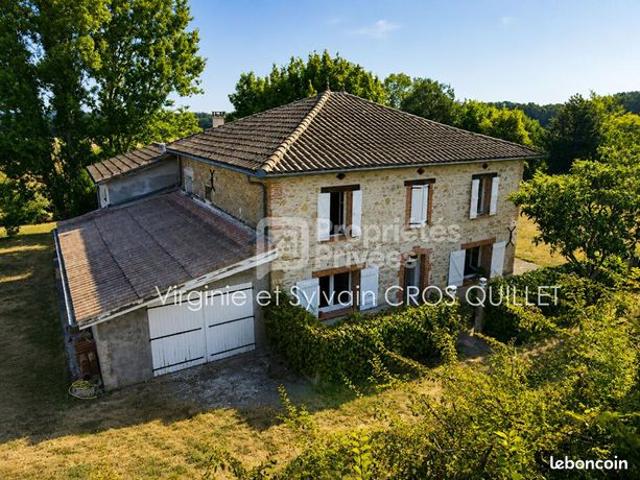 Maison 9 pièces 255 m²
