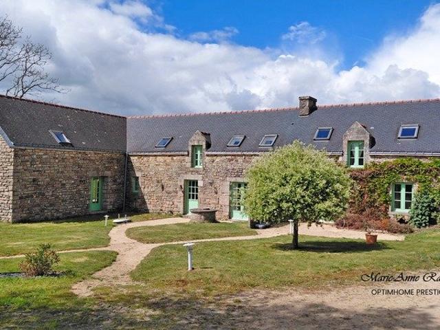 Maison 9 pièces 255 m²