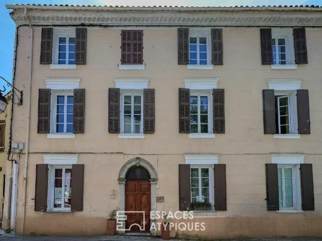 Maison 9 pièces 256 m²