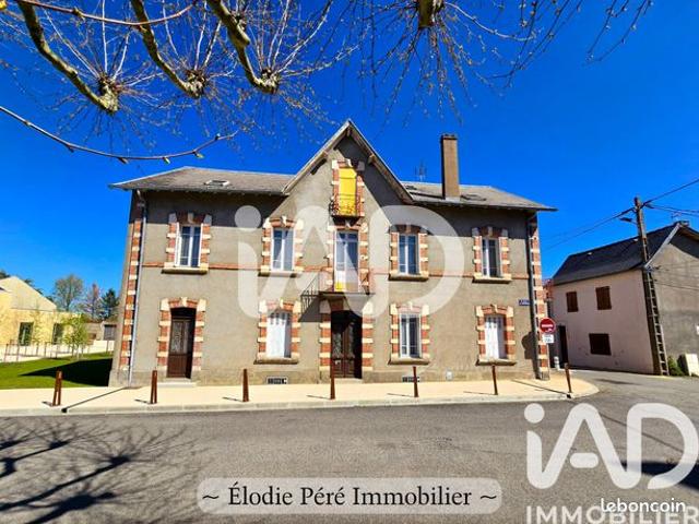 Maison 9 pièces 257 m²