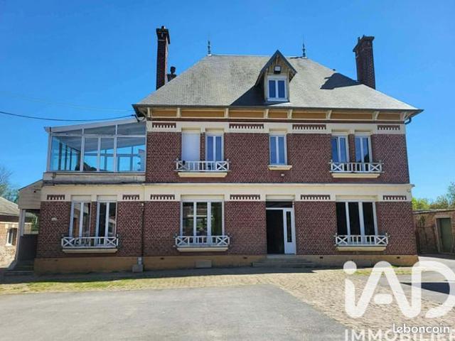 Maison 9 pièces 258 m²