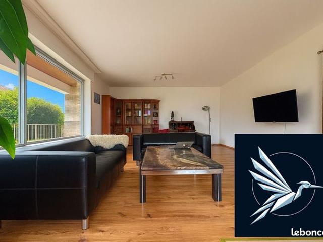 Maison 9 pièces 259 m²