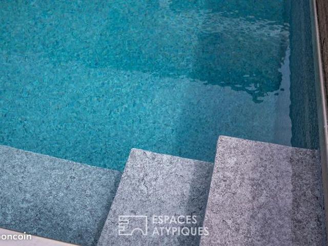 Maison 9 pièces 250 m²