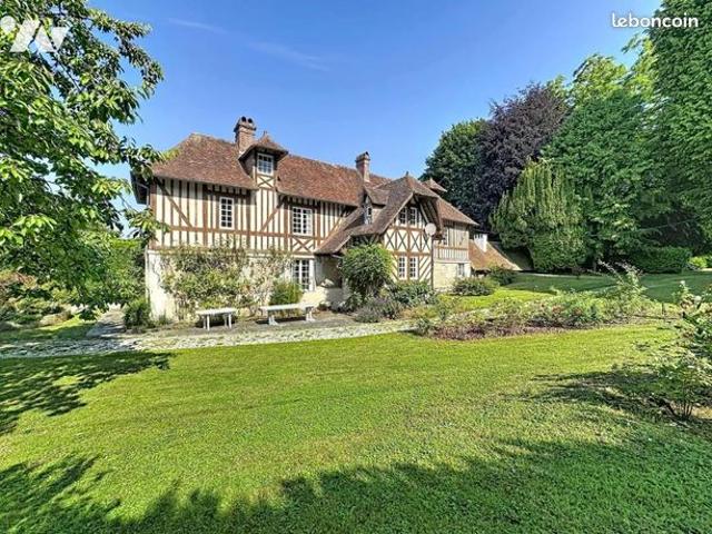 Maison 9 pièces 250 m²