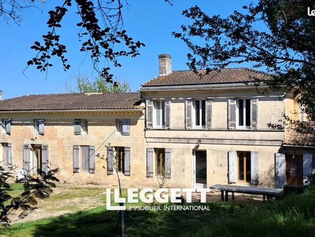 Maison 9 pièces 250 m²