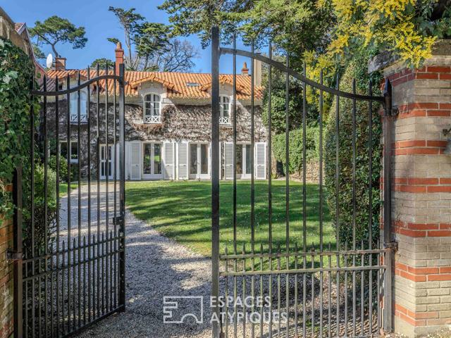Maison 9 pièces 250 m²